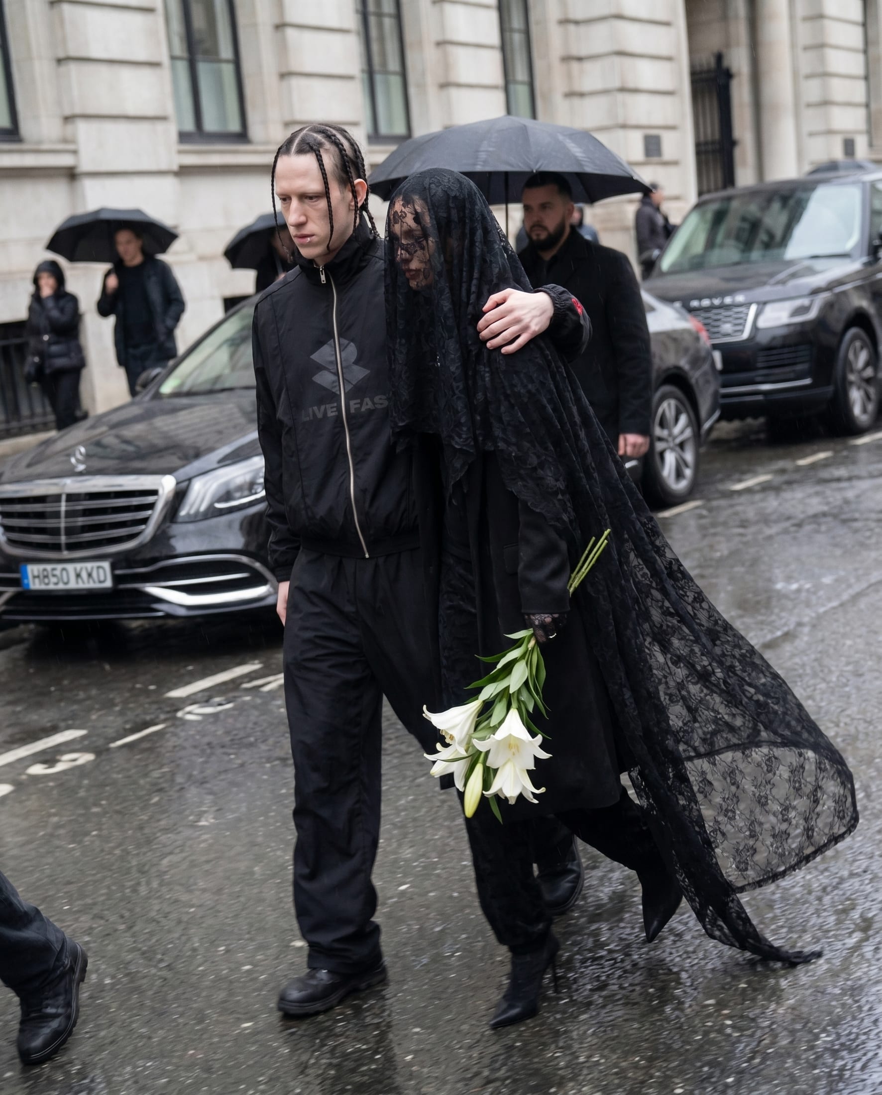 OSTOST — BLACK on BLACK