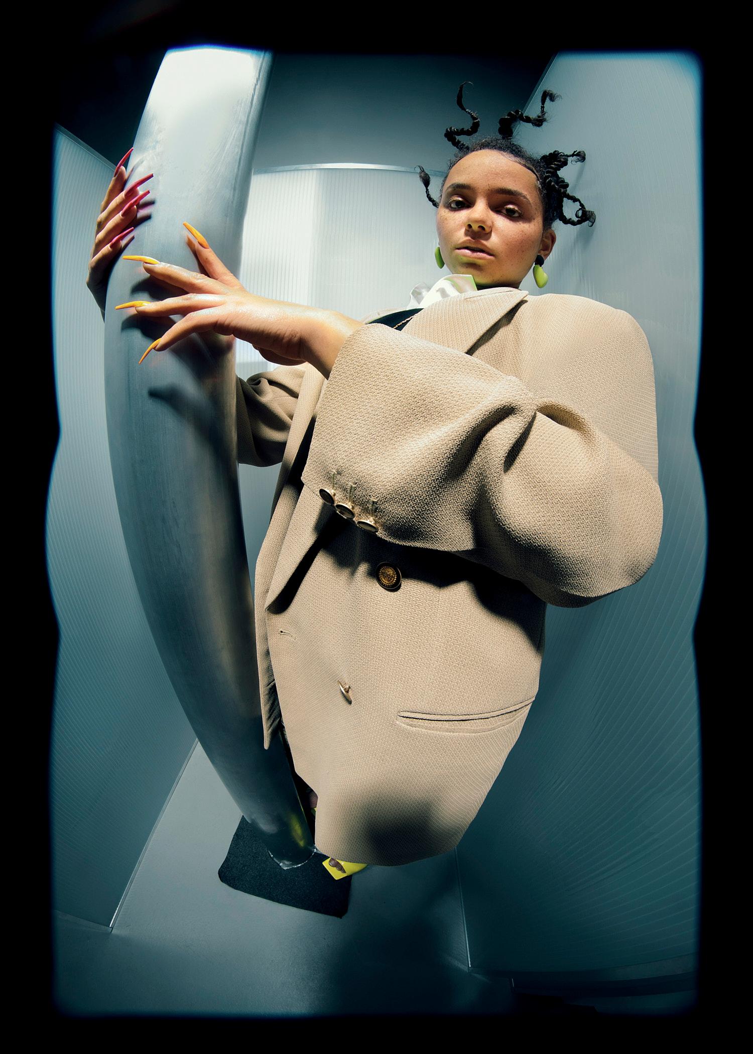 CHANGING ROOM